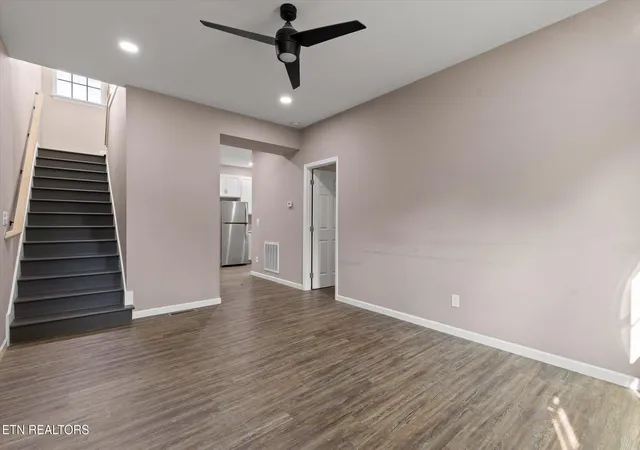 Photo 2 of Single family home for sale at 3915 Meadow Ln, Chattanooga, TN 37406 | MLS# 1351897 | Listing updated on 2026-08-14