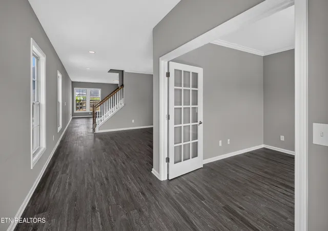 Photo 3 of Sale Pending at 1816 Shadyside Ln, Knoxville, TN 37922 | MLS# 1351694 | Listing updated on 2026-08-23