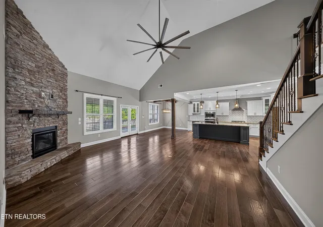 Photo 4 of Single family home for sale at 2043 Highlands Ridge Ln, Knoxville, TN 37932 | MLS# 1351616 | Listing updated on 2026-08-31
