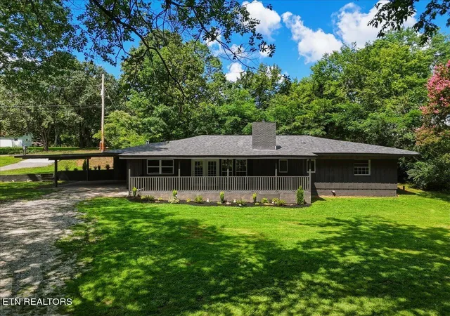 1st image of 753 Maple Grove St, Maryville, TN 37801 | MLS# 1351788