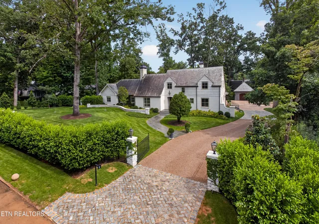 1st image of 3672 Woodland Dr, Knoxville, TN 37919 | MLS# 1351560