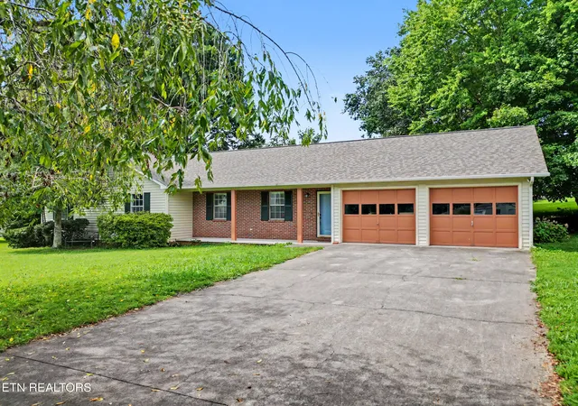 2nd image of 105 Stonecrest Ct, Maryville, TN 37804 | MLS# 1352218