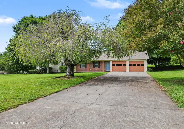 3rd image of 105 Stonecrest Ct, Maryville, TN 37804 | MLS# 1352218