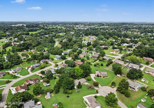 41st image of 105 Stonecrest Ct, Maryville, TN 37804 | MLS# 1352218