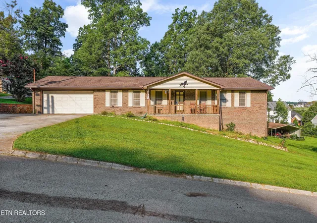 Photo 1 of Sale Pending at 7853 Cedarcrest Rd, Knoxville, TN 37938 | MLS# 1351837 | Listing updated on 2026-08-19