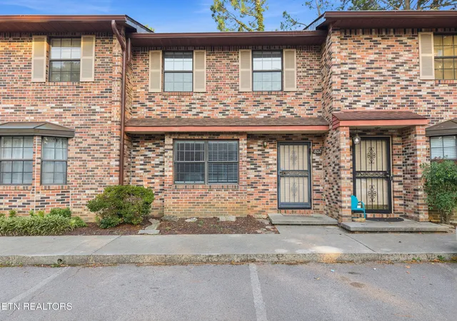 1st image of 810 Highland Dr #802, Knoxville, TN 37912 | MLS# 1351822