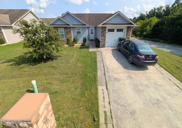 Photo 2 of Single family home for sale at 447 Cornus Ave, Sevierville, TN 37862 | MLS# 1351426 | Listing updated on 2026-09-08