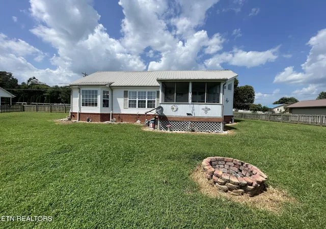 24th image of 333 Ne Morie Rd, Dandridge, TN 37725 | MLS# 1352053