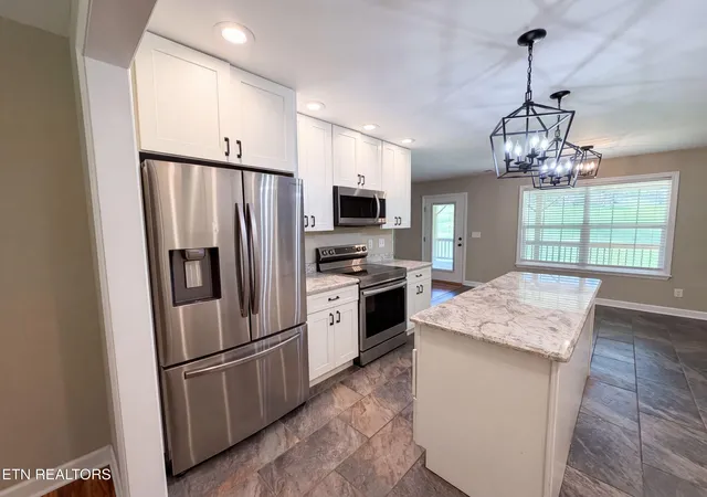 2nd image of 1452 Kingston Hwy, Kingston, TN 37763 | MLS# 1351417