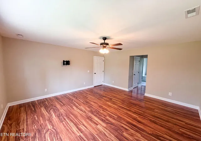 4th image of 1452 Kingston Hwy, Kingston, TN 37763 | MLS# 1351417
