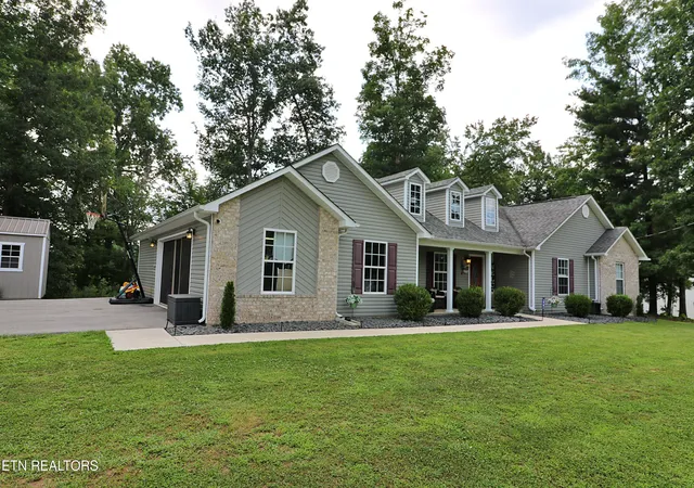 2nd image of 175 Logan Ln, Oneida, TN 37841 | MLS# 1351751