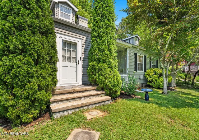 2nd image of 442 Circle Hill Dr, Knoxville, TN 37919 | MLS# 1351456