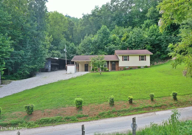 1st image of 7914 Brimstone Rd, Robbins, TN 37852 | MLS# 1352288