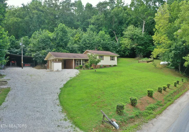 53rd image of 7914 Brimstone Rd, Robbins, TN 37852 | MLS# 1352288