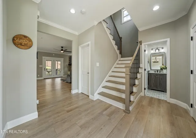 Photo 3 of Single family home for sale at 2214 Hickory Crst Ln, Knoxville, TN 37932 | MLS# 1351600 | Listing updated on 2026-09-06