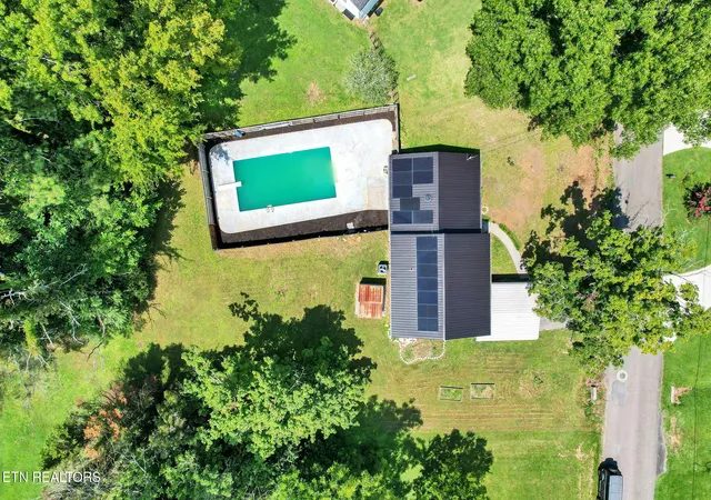 3rd image of 3010 W Lake Dr, Cleveland, TN 37312 | MLS# 1351489