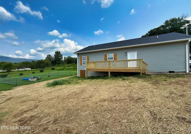 43rd image of 460 Glade Springs Rd, La Follette, TN 37766 | MLS# 1351553