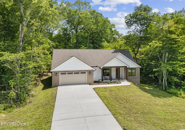 Photo 1 of Single family home for sale at 741 Westchester Dr, Crossville, TN 38558 | MLS# 1351555 | Listing updated on 2026-09-21
