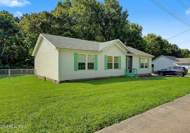 2nd image of 332 Howard Rd, Loudon, TN 37774 | MLS# 1351506