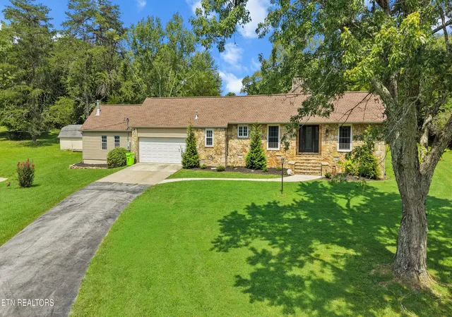 3rd image of 648 Lige Rd, Crossville, TN 38555 | MLS# 1351591