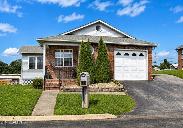 1st image of 2365 Governors Ct, Maryville, TN 37801 | MLS# 1351561