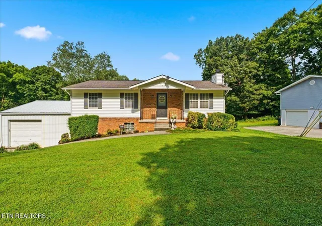 1st image of 5731 Wooded Acres Dr, Knoxville, TN 37921 | MLS# 1351511