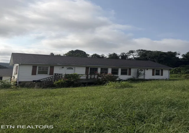 1st image of 277 Jefferson Ave, Oak Ridge, TN 37830 | MLS# 1351559