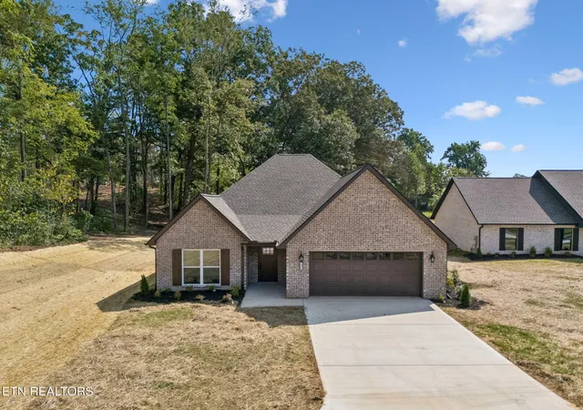 2nd image of 802 Johnson Rd, Maryville, TN 37804 | MLS# 1351964