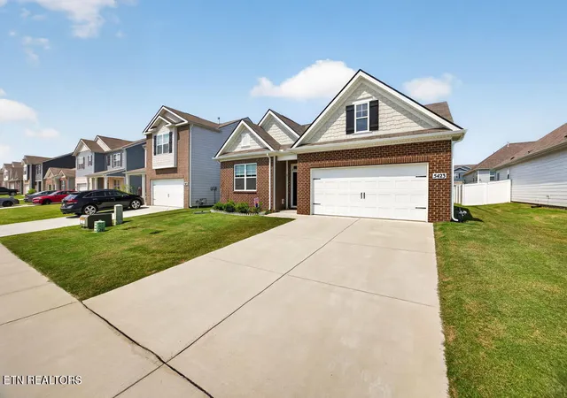 Photo 3 of Single family home for sale at 5423 Timberwalk Ln, Cookeville, TN 38506 | MLS# 1352483 | Listing updated on 2026-08-20