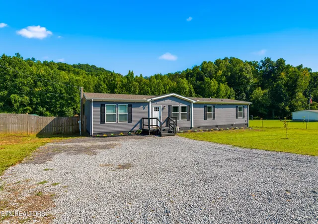 3rd image of 1440 Belltown Rd, Tellico Plains, TN 37385 | MLS# 1351626