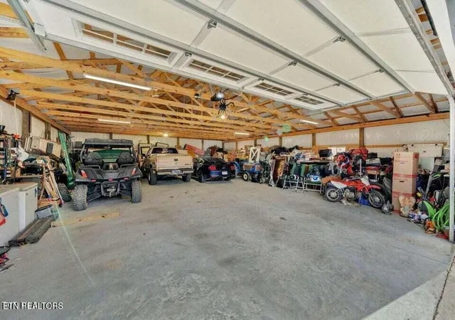 8th image of 929 Black Alder Ln, Dandridge, TN 37725 | MLS# 1351602