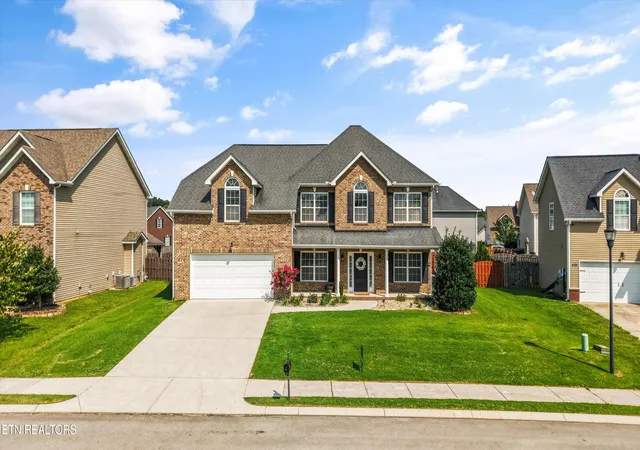 2nd image of 410 Frostview Ln, Maryville, TN 37804 | MLS# 1351550