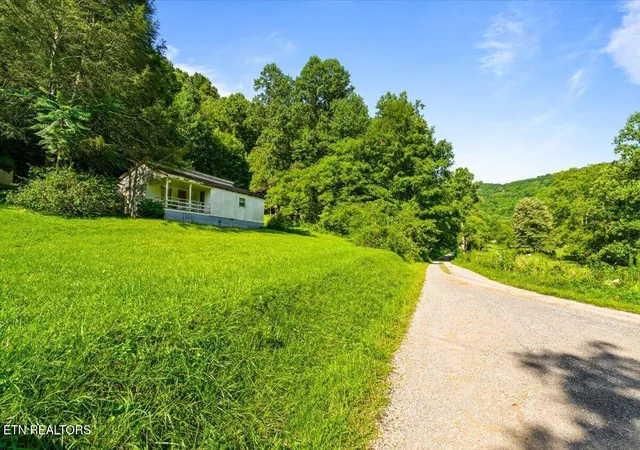 5th image of 259 Walden Hollow Ln, La Follette, TN 37766 | MLS# 1351962