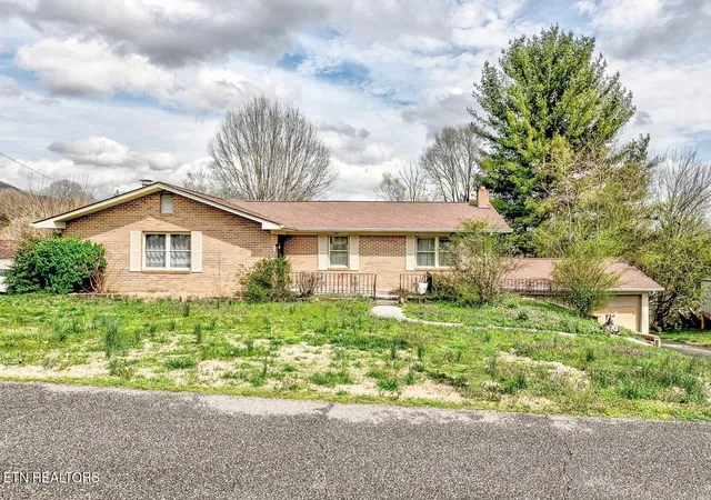 1st image of 921 Hilltop Dr, Jacksboro, TN 37757 | MLS# 1351552