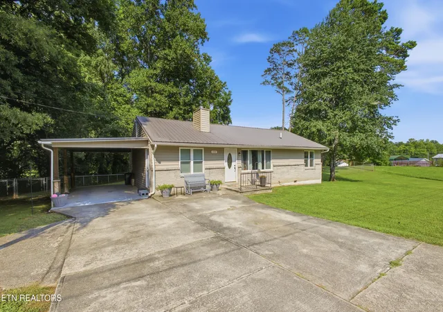 2nd image of 214 Woodlane Dr, Rockwood, TN 37854 | MLS# 1351565
