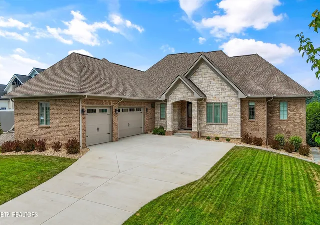 Photo 3 of Single family home for sale at 3738 Promontory Point, Louisville, TN 37777 | MLS# 1352431 | Listing updated on 2026-09-16