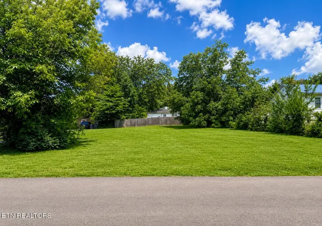 3rd image of 3821 Dance Ave, Knoxville, TN 37919 | MLS# 1351594