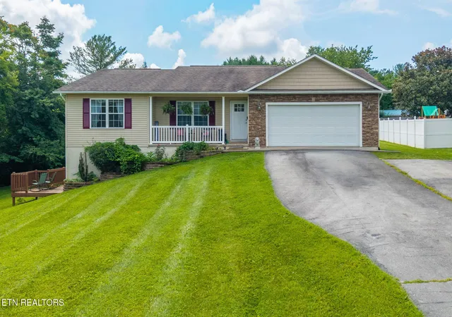 Photo 1 of Single family home for sale at 275 Kearney Dr, Crossville, TN 38555 | MLS# 1351597 | Listing updated on 2026-09-23