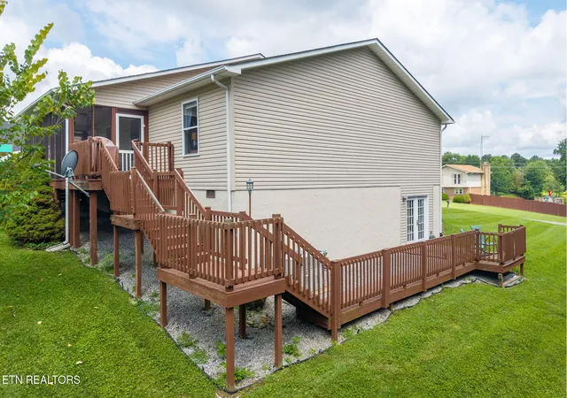 Photo 4 of Single family home for sale at 275 Kearney Dr, Crossville, TN 38555 | MLS# 1351597 | Listing updated on 2026-09-23