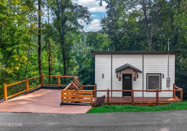 1st image of 741 Ski View Ln, Sevierville, TN 37876 | MLS# 1351758