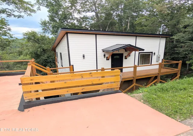 2nd image of 741 Ski View Ln, Sevierville, TN 37876 | MLS# 1351758