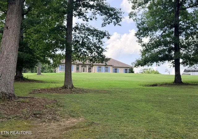 56th image of 201 N Baker St, Oneida, TN 37841 | MLS# 1352022
