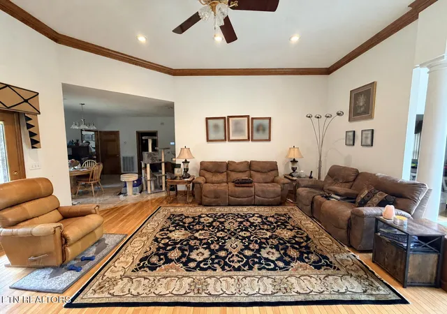 5th image of 201 N Baker St, Oneida, TN 37841 | MLS# 1352022