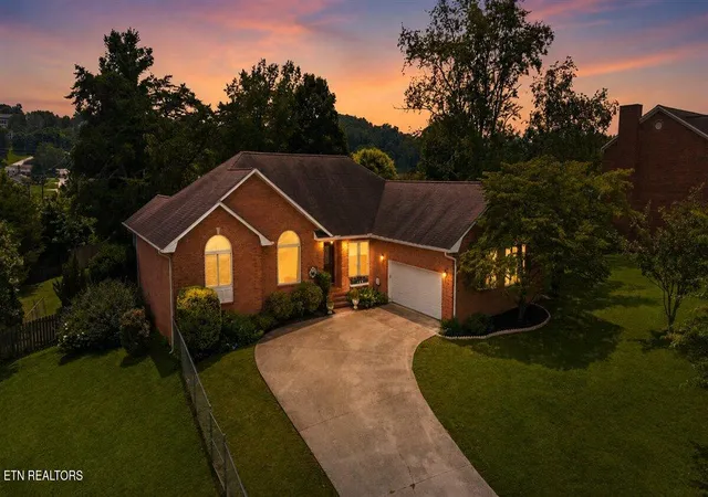 1st image of 185 Nance Ln, Jacksboro, TN 37757 | MLS# 1351605