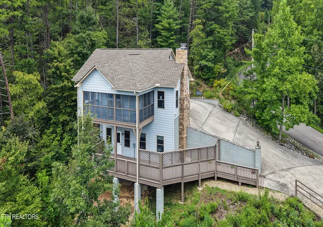 4th image of 715 Christy Ln, Townsend, TN 37882 | MLS# 1352129