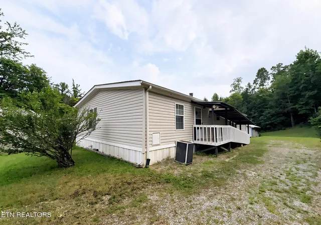 2nd image of 468 Easter Ln, La Follette, TN 37766 | MLS# 1351662