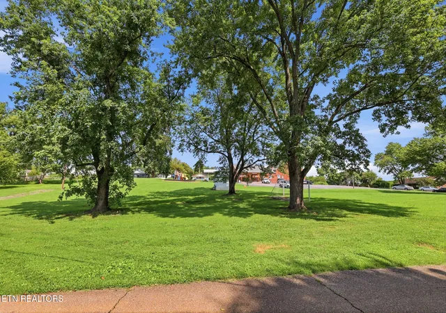 3rd image of 2518 Ramona St, Knoxville, TN 37921 | MLS# 1351718