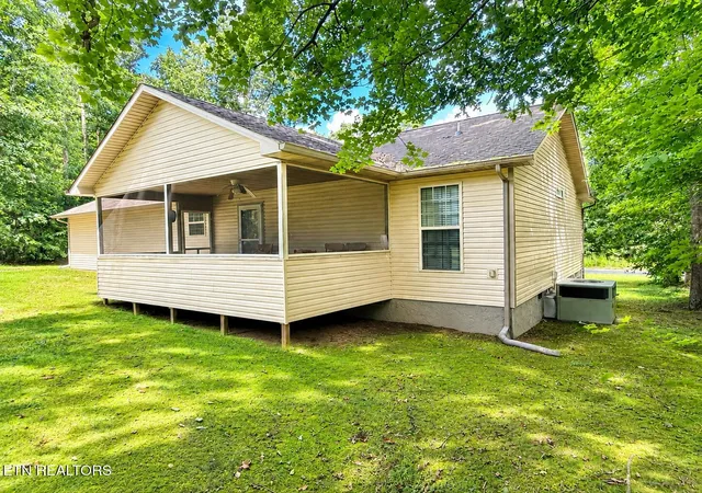 3rd image of 4220 Chica Rd, Crossville, TN 38572 | MLS# 1351815