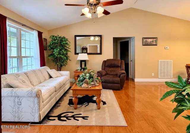 5th image of 4220 Chica Rd, Crossville, TN 38572 | MLS# 1351815