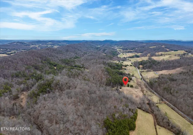 4th image of 562 Hinds Creek Rd, Maynardville, TN 37807 | MLS# 1351646